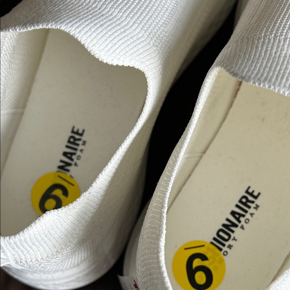 Cushionaire Dorsy Memory Foam White Slip-On Women's Sneakers Sz 9 - Picture 4 of 9